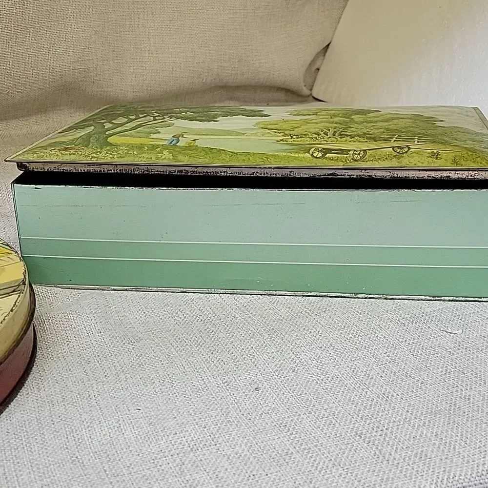 National‎ Biscuit Company Tin Box and Vintage 1950’s “THE OLD CURIOsity shop tin